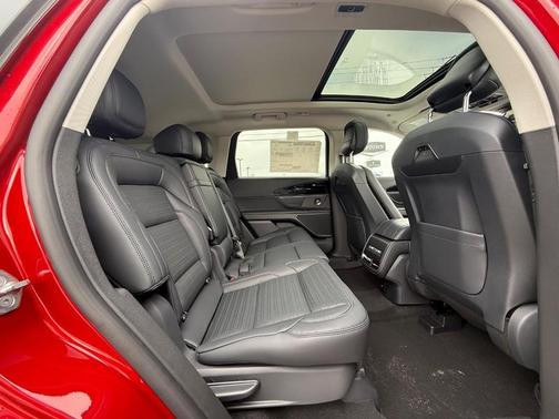 Red Carpet Metallic Tinted Clearcoat 2026 Lincoln Nautilus Reserve