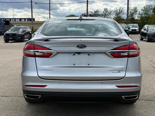 ICONIC SILVER 2020 Ford Fusion Titanium