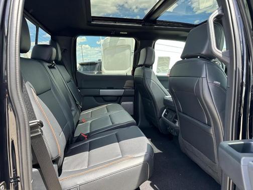 AGATE BLACK METALLIC 2026 Ford F-150 Lariat