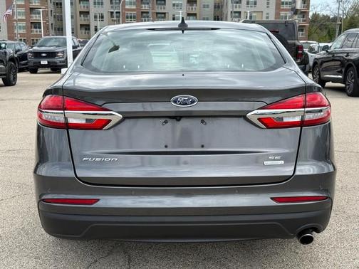 MAGNETIC METALLIC 2019 Ford Fusion SE