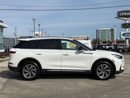 Pristine White Metallic Tri-Coat 2023 Lincoln Corsair Standard