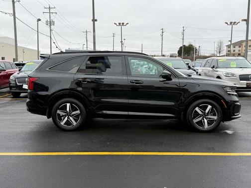 2023 Kia Sorento S