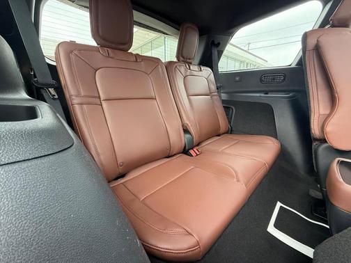 2026 Lincoln Aviator Reserve AWD