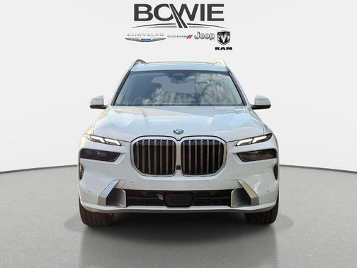 Alpine White 2025 BMW X7 xDrive40i