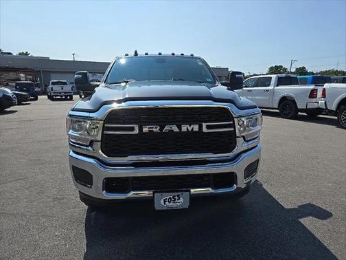 2024 RAM 2500 Tradesman Crew Cab 4x4 64' Box