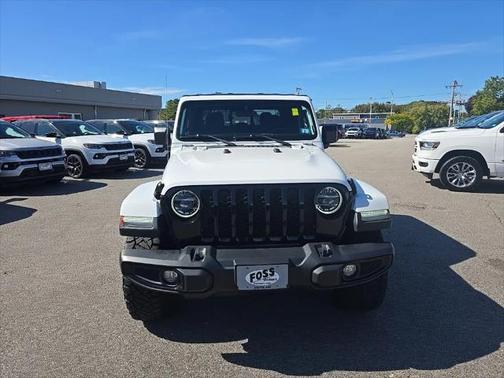 2022 Jeep Gladiator Willys 4x4
