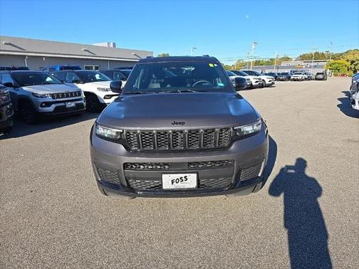 2023 Jeep Grand Cherokee L Altitude 4x4