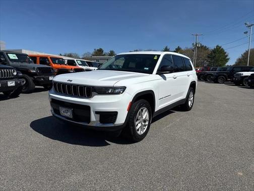 2021 Jeep Grand Cherokee L Laredo 4x4