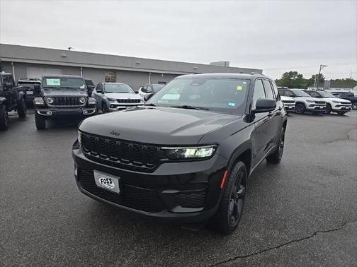 2023 Jeep Grand Cherokee Altitude 4x4
