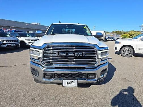 2022 RAM 2500 Laramie Crew Cab 4x4 64' Box