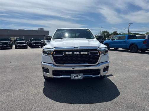 2025 RAM 1500 Big Horn Crew Cab 4x4 57' Box
