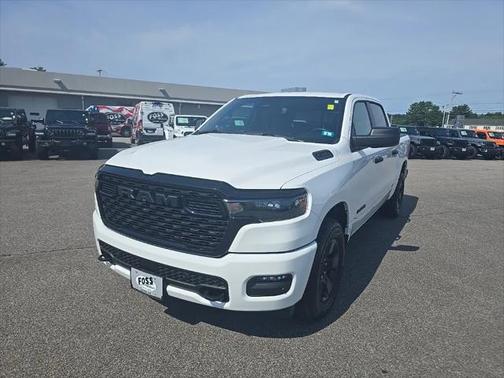 2025 RAM 1500 Tradesman Crew Cab 4x4 57' Box