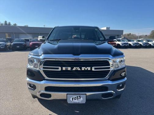 2020 RAM 1500 Big Horn Quad Cab 4x4 64' Box