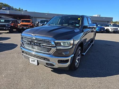 2022 RAM 1500 Laramie Crew Cab 4x4 57' Box