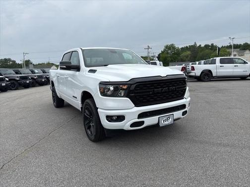 2022 RAM 1500 Big Horn Crew Cab 4x4 57' Box