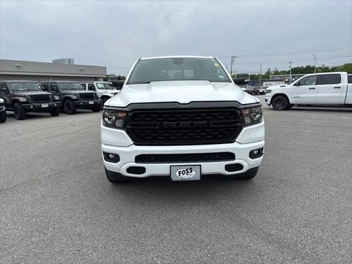 2022 RAM 1500 Big Horn Crew Cab 4x4 57' Box