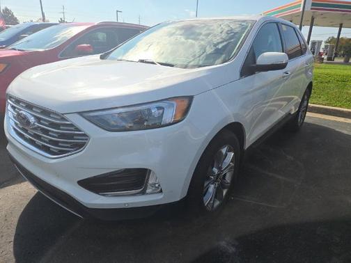 STAR WHITE 2024 Ford Edge TITANIUM