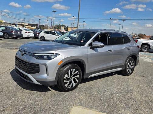 2025 Volkswagen Tiguan 2.0T S