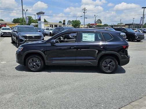 2025 Volkswagen Taos 1.5T S