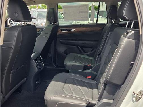 Opal 2026 Volkswagen Atlas 2.0T SE W/TECHNOLOGY