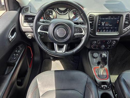 White 2017 Jeep Compass Trailhawk