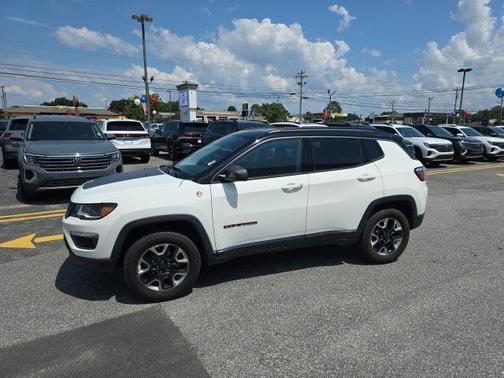 White 2017 Jeep Compass Trailhawk
