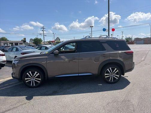 Baja Storm 2024 Nissan Pathfinder Platinum