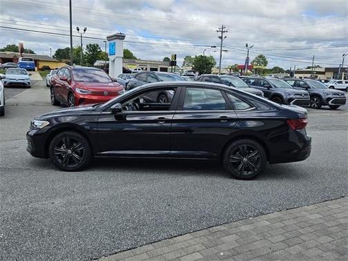 2024 Volkswagen Jetta 1.5T SE