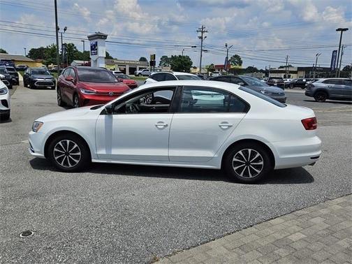 2015 Volkswagen Jetta S w/Technology
