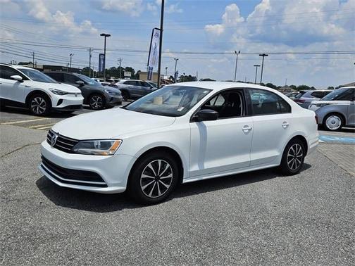 2015 Volkswagen Jetta S w/Technology