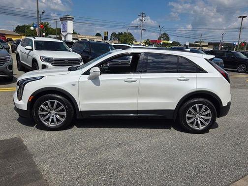 Crystal White Tri-Coat 2023 Cadillac XT4 Sport