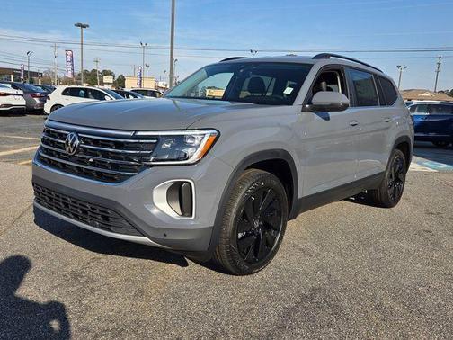 Pure Gray 2026 Volkswagen Atlas 2.0T SE W/TECHNOLOGY