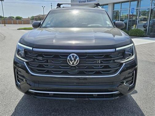 2025 Volkswagen Atlas 2.0T SEL Premium R-Line