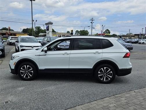 2022 Volkswagen Tiguan 2.0T S
