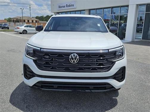 2025 Volkswagen Atlas Cross Sport 2.0T SEL R-Line Black
