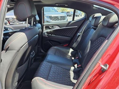 2020 Genesis G70 2.0T
