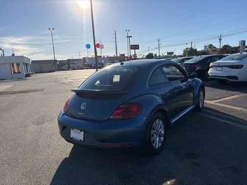 Silk Blue Metallic 2019 Volkswagen Beetle 2.0T S
