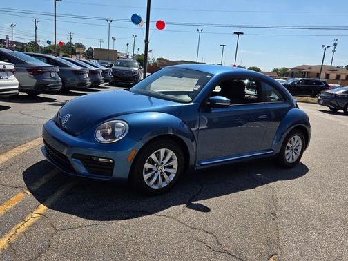 Silk Blue Metallic 2019 Volkswagen Beetle 2.0T S