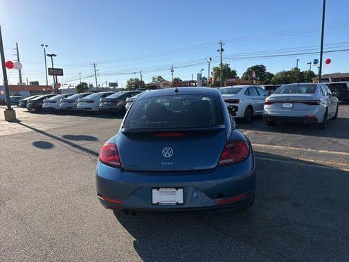 Silk Blue Metallic 2019 Volkswagen Beetle 2.0T S