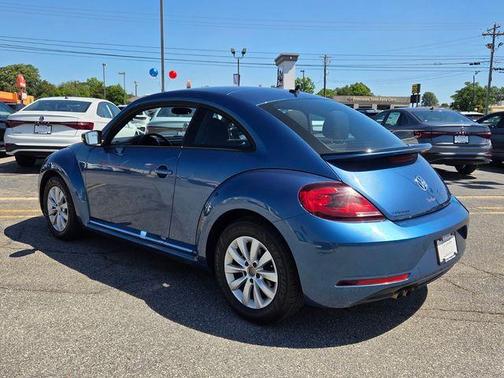 Silk Blue Metallic 2019 Volkswagen Beetle 2.0T S