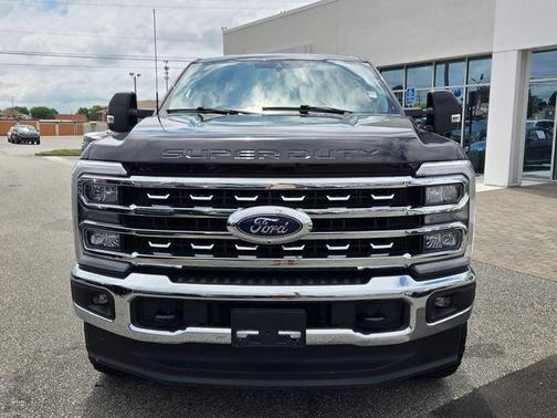 Agate Black 2024 Ford F-250 Lariat