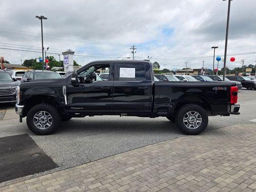 Agate Black 2024 Ford F-250 Lariat