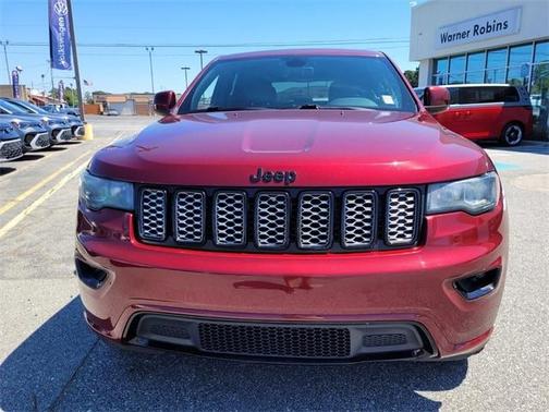 2019 Jeep Grand Cherokee Laredo