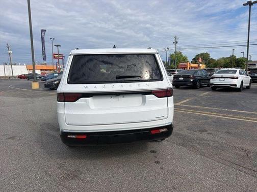 Bright White 2024 Jeep Wagoneer Series II