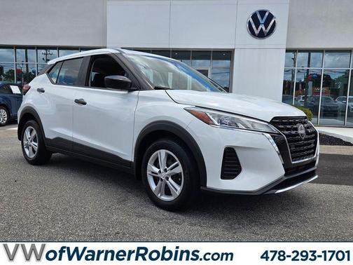 Fresh Powder 2025 Nissan Kicks Play S