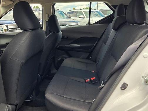 Fresh Powder 2025 Nissan Kicks Play S