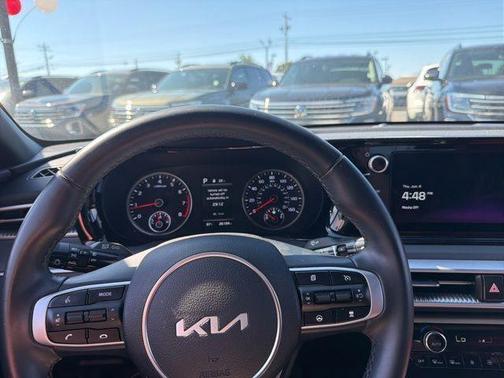 Glacial White Pearl 2023 Kia K5 GT-Line