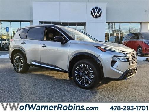 2025 Nissan Rogue Platinum