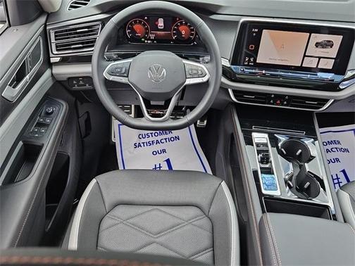 2025 Volkswagen Atlas 2.0T Peak Edition