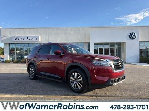 Scarlet Ember 2022 Nissan Pathfinder SL